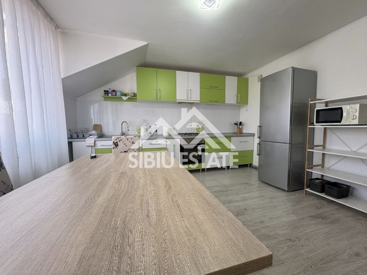 Apartament 2 camere | Balcon panoramic | Str. Rusciorului - Poză 4