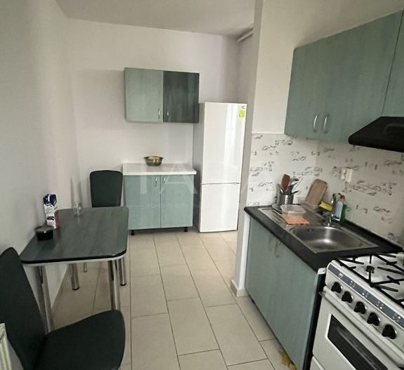 Apartament aerisit și luminos în zona BMW, Florești. - Poză 1