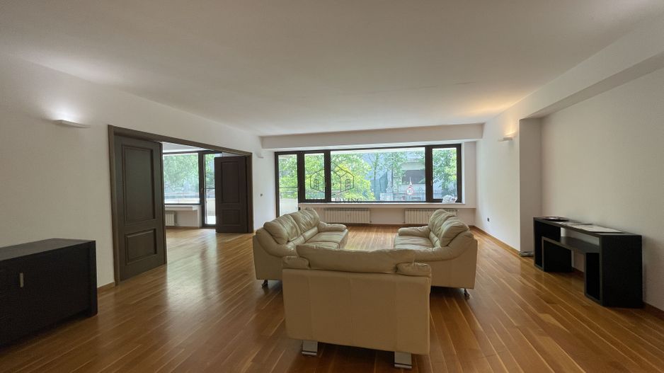 APARTAMENT SUPER CU 4 CAMERE IN DOROBANTI CAPITALE - Poză 20