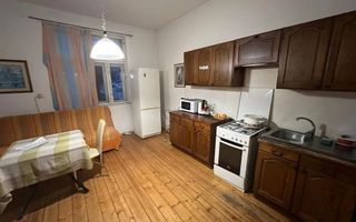 Casa cu 3 camere de vanzare, Andrei Muresanu - Poză 3
