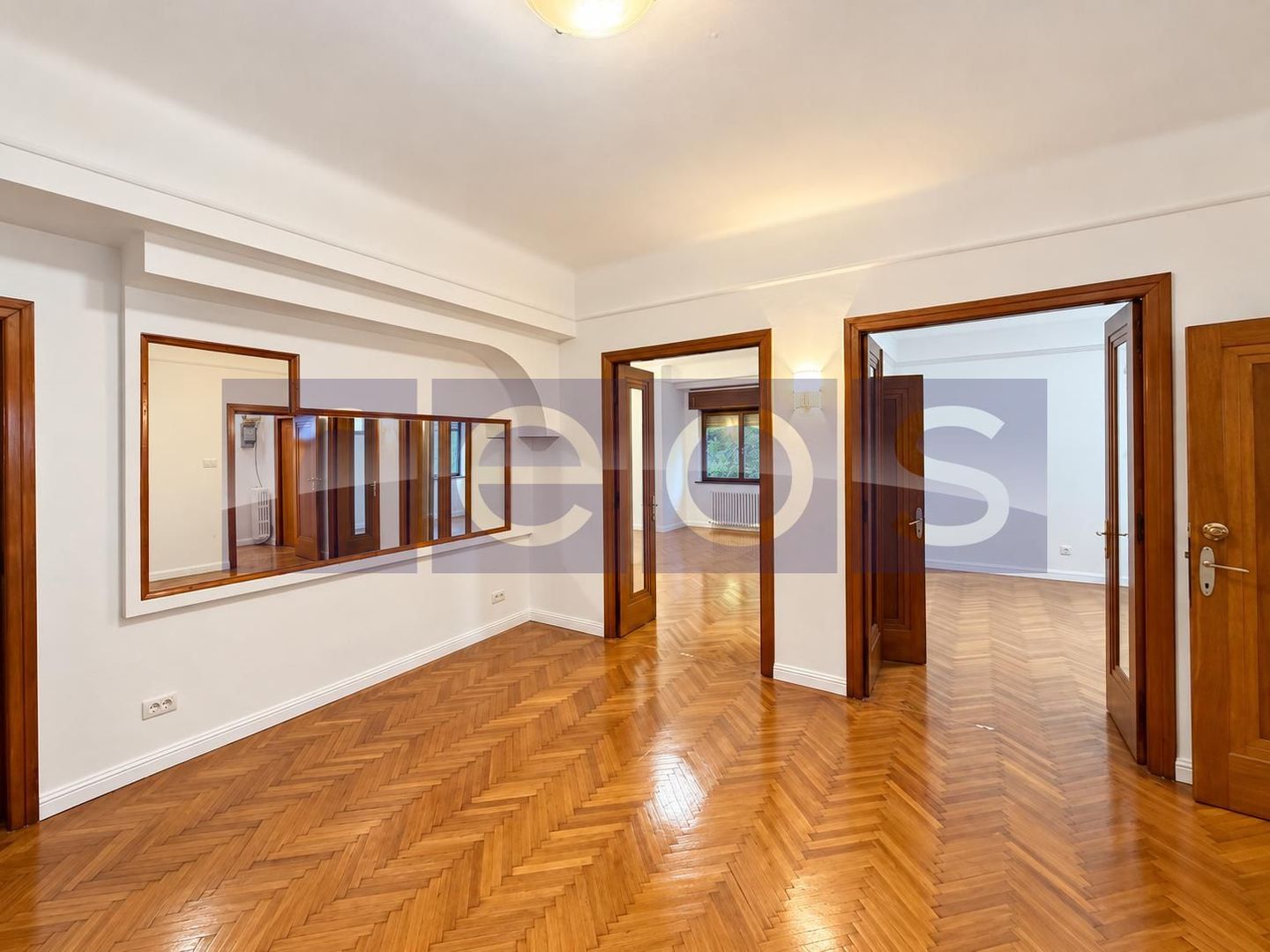 INCHIRIERE PARTER VILA | AVIATORILOR | 113MP | CURTE 110 MP | RENOVAT - Poză 2