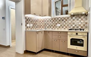 Casa de inchiriat, 3 camere, 3 bai, renovata, prima inchiriere. - Poză 7