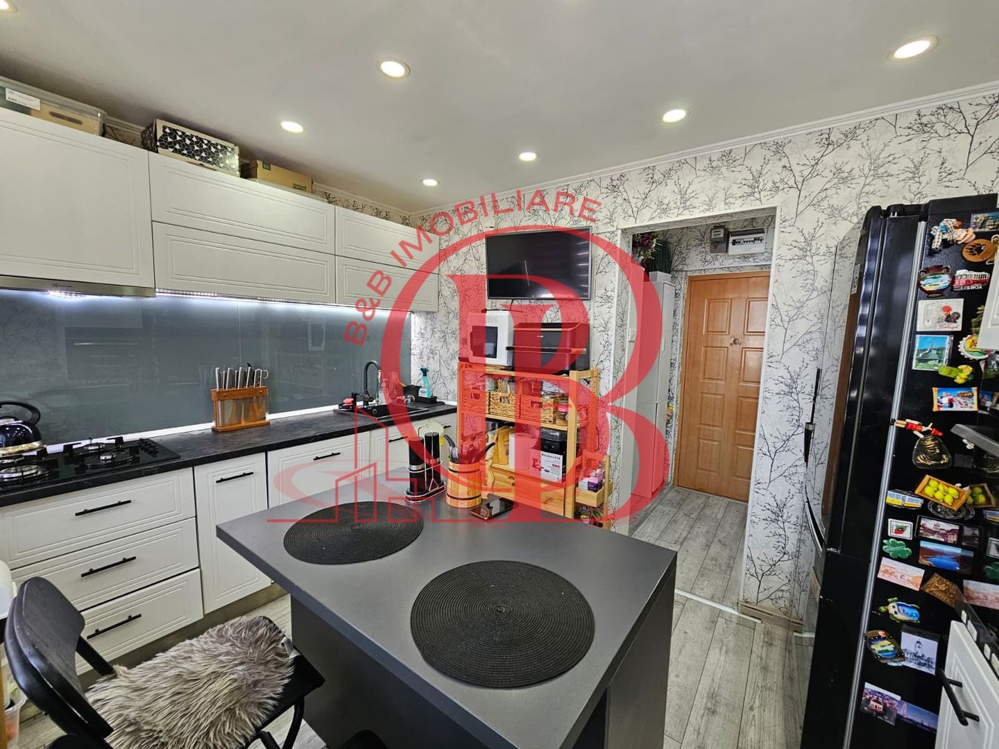 Apartament 3 camere-Metrou Costin Georgian-Piata Minis - Poză 9