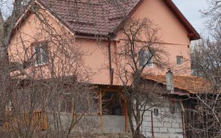 Casa de vanzare in Ghelari – liniste, natura si spatiu generos! Schimb - Poză 12