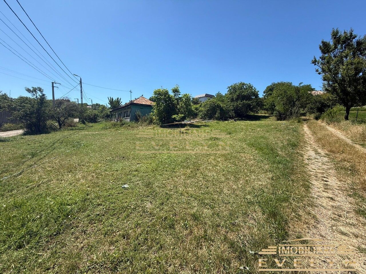 De vânzare teren intravilan – zona Tulbureni - Poză 2