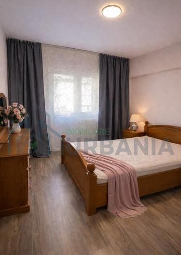 Apartament 3 camere, decomandat și renovat, în Iași - Poză 3