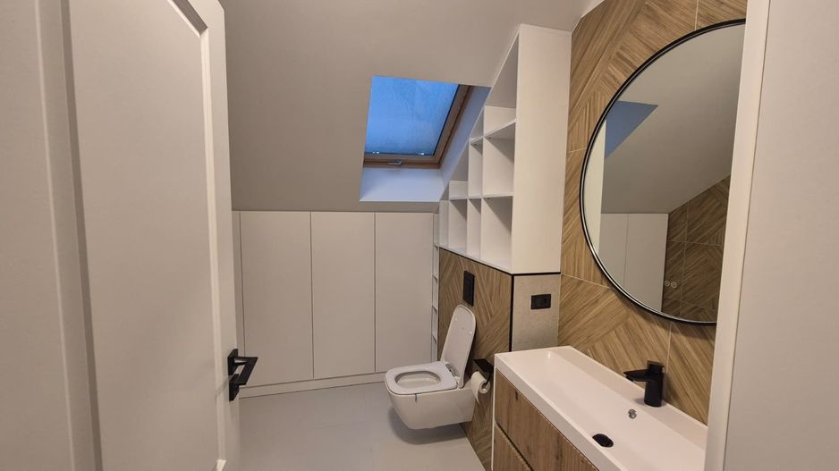 VILA NOUA | MOBILATA SI UTILATA | DAMAROAIA | LANGA PETROM CITY - Poză 22