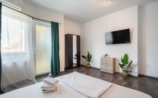 2 Rooms | 5 Minutes walk to Unirii Metro | Landlord - Poză 6