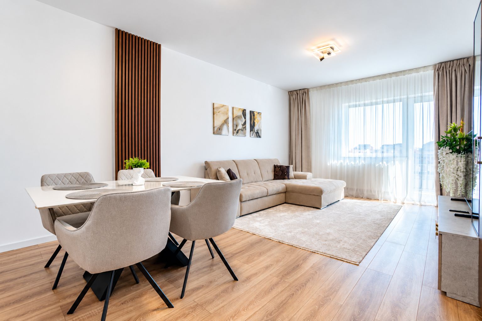 APARTAMENT 2 CAMERE |ZONA TRACTORUL |66 MP UTILI | COMISION 0% CHIRIAS - Poză 1