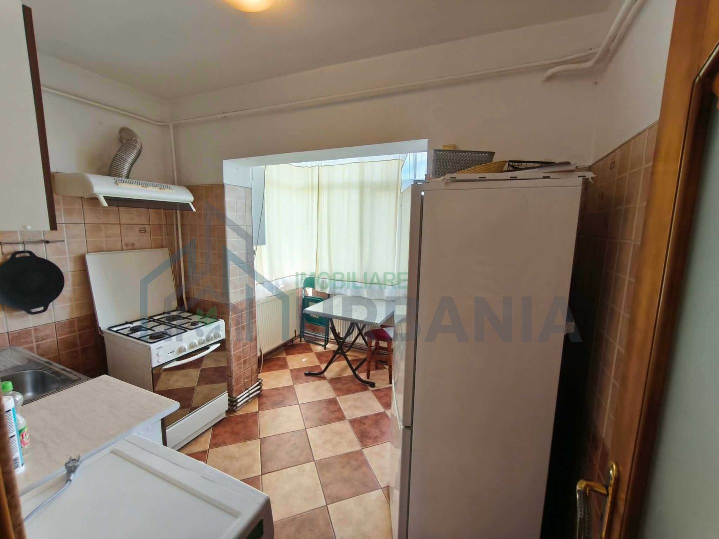 Apartament 2 camere de închiriat în Podu Roș - Nicolina, Aleea Nicolina 13 - Poză 4