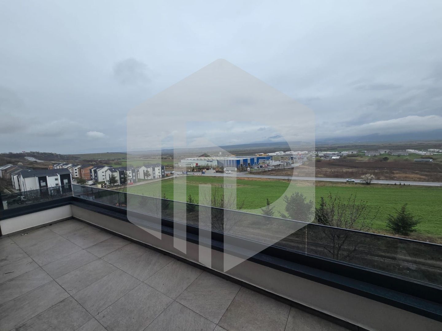 Apartament 3 camere lux zona Vest Davinci - Poză 4