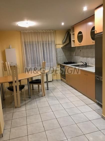 Apartament cu 3 camere Steaua etaj 2 - Poză 4