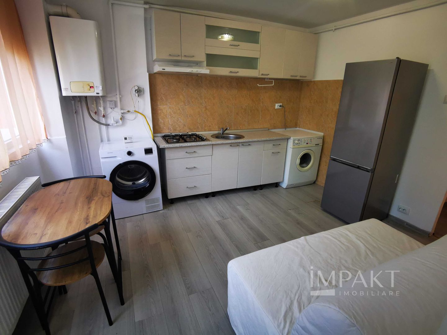 De închiriat Apartament cu 1 cameră în zona Zorilor – aproape de UMF - Poză 3