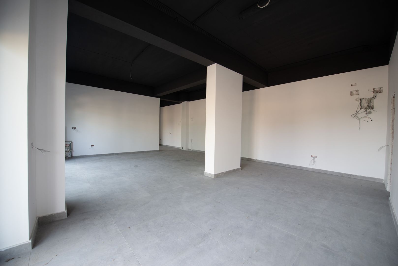 Spatiu comercial de inchiriat 86mp cu vitrina Militari - Poză 16