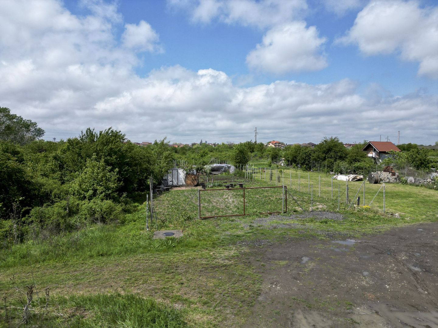 Teren intravilan în Grădiște, 906 mp - Poză 3