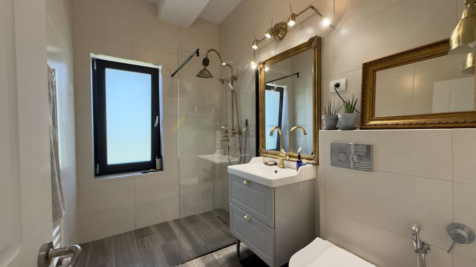 Vila 4 camere, curte amenajata | Strada Petre Ispirescu - Poză 23