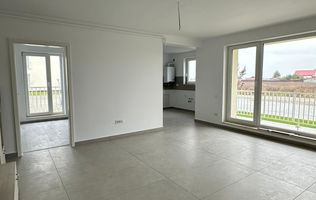 Apartament 3 camere Sanpetru Strada Primăverii
