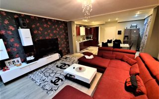 2 Case de vanzare + spatiu comercial | Zona Tiglari | 400 mp - Poză 8