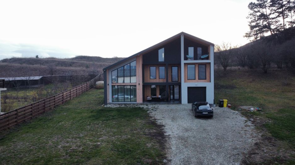 Casă exclusivistă pe Dealul Lempeș – Sânpetru, Brașov - Poză 2