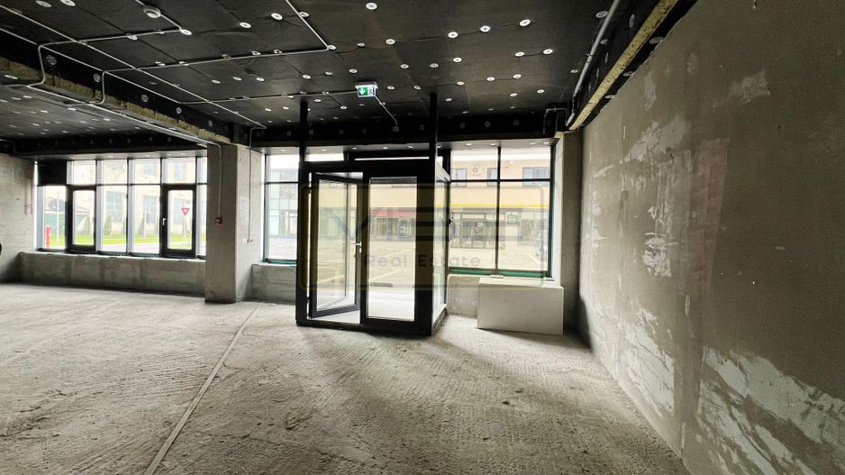 Spatiu comercial / Office NOU Podu Ros - Piata Nicolina - Poză 6