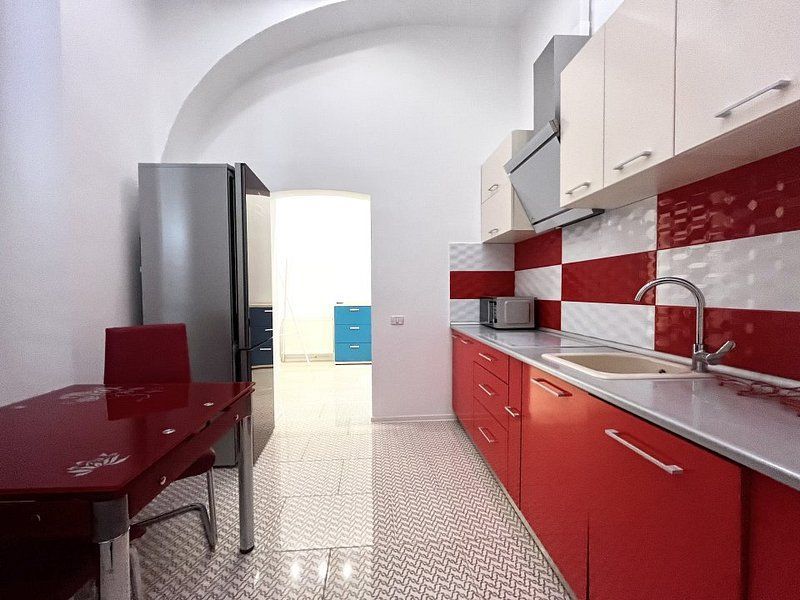 Un colț de istorie cu confort modern, zona Central- Piața Libertății - Poză 12