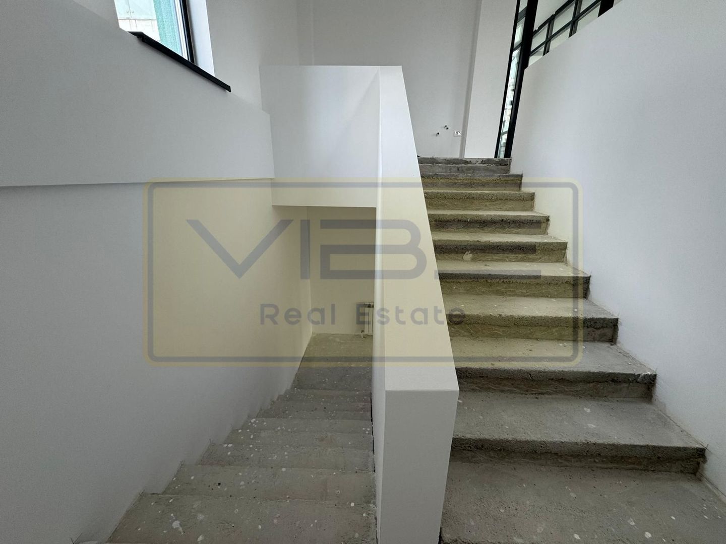 Cladire birouri / comerciala Tudor Vladimirescu-Iulius Mall - Poză 13