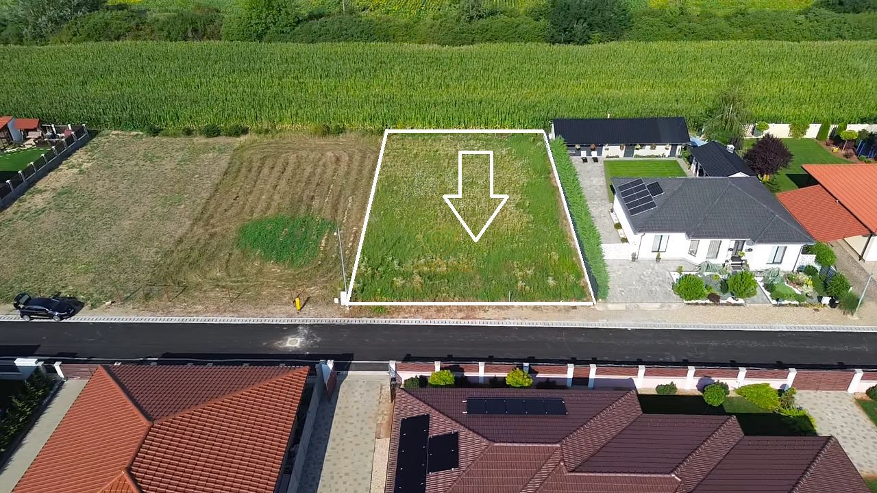 !LISTARE NOUA! De vanzare Teren intravilan 700MP/Strada Asfaltata - Poză 3