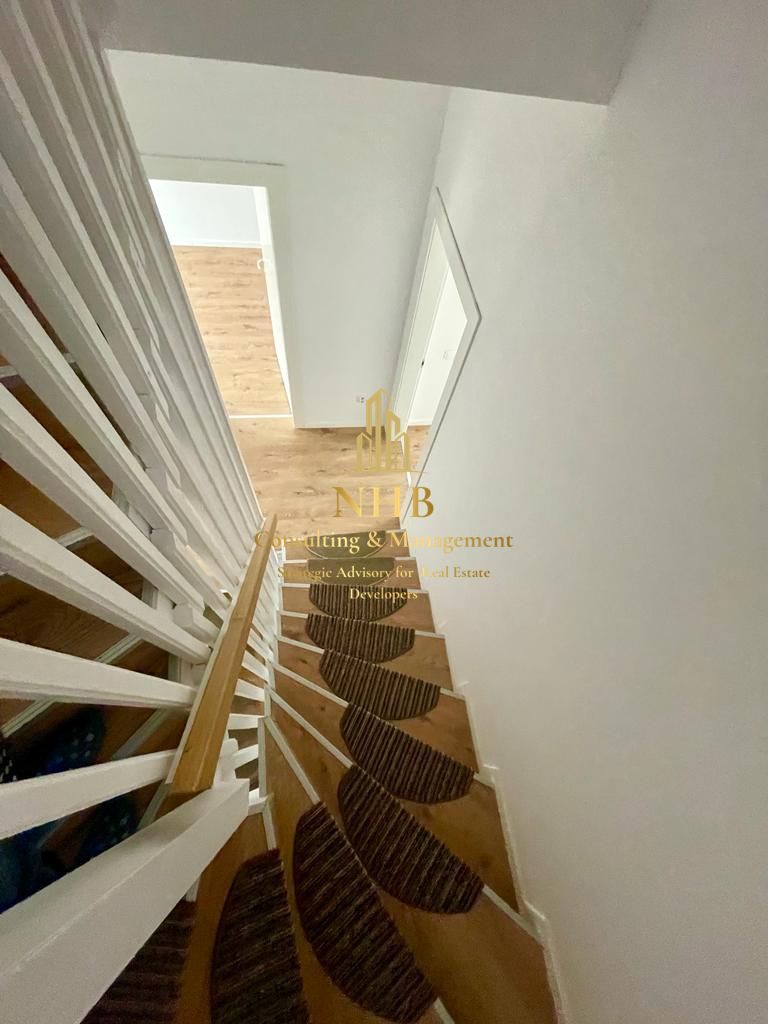 Vila in Pipera 4 camere, 2 locuri de parcare si curte - Comision 0% - Poză 18