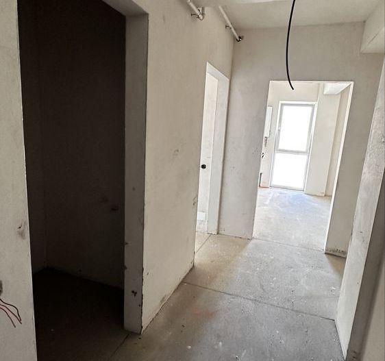 Apartament ideal pentru locuit sau investitie - Poză 1