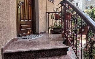 Inchiriere apartament 3 camere in vila, semidecomandat - Poză 29