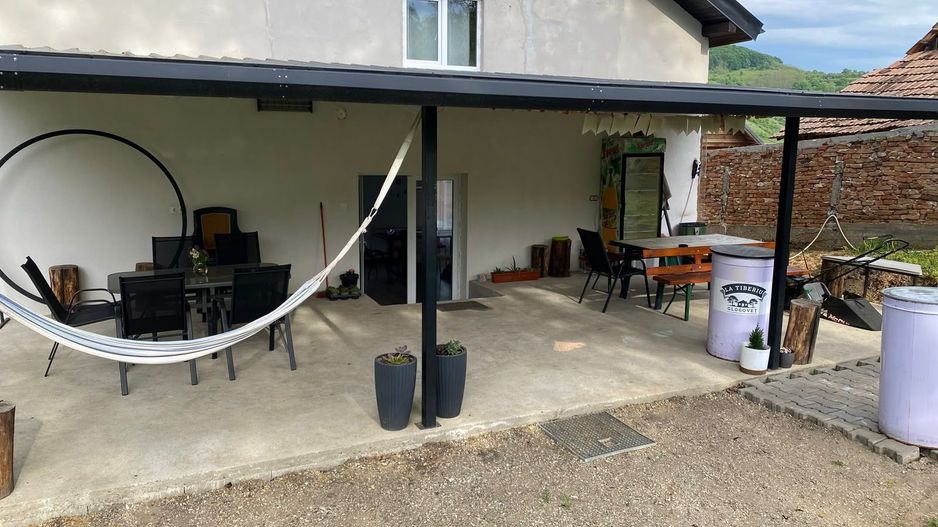 🏠 CASĂ DE VÂNZARE ÎN GLOGOVEȚ, COMUNA VALEA LUNGĂ - Poză 2