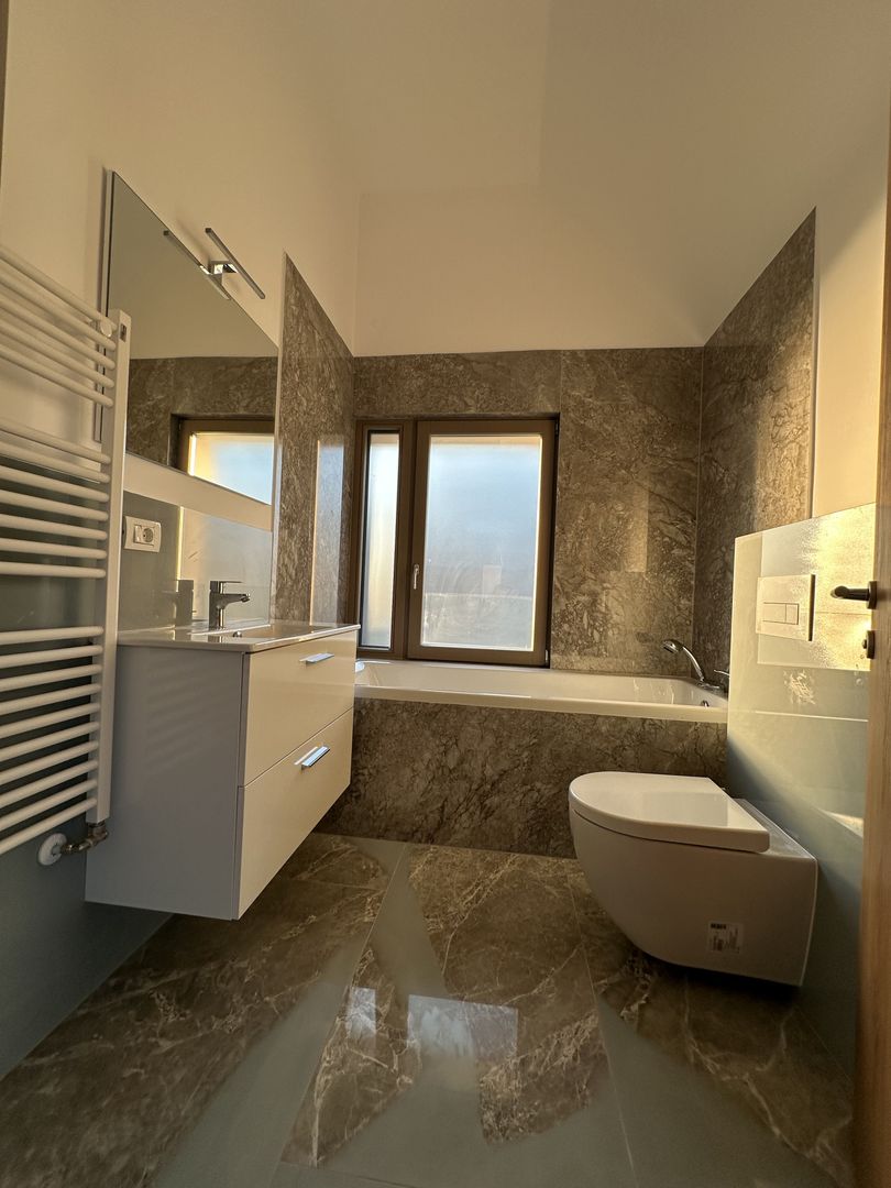 Casa cu 5 camere - Dumbarvita - Poză 24