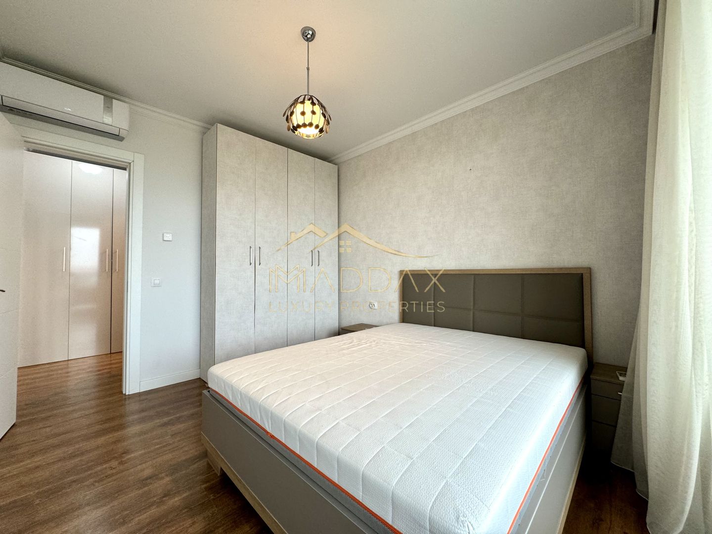 4 rooms apartment - 122 sqm/ Rented/ 1 Parking / Floreasca - Lake View - Poză 39