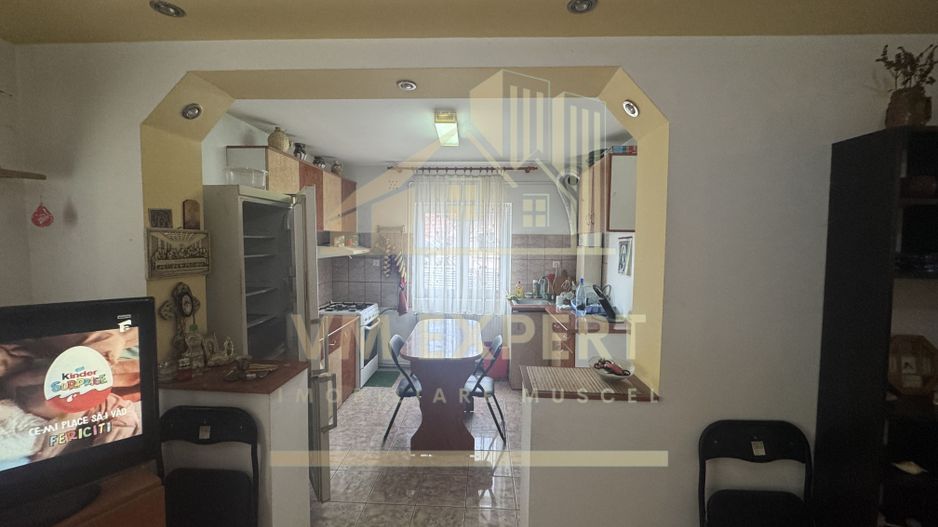 VILA 4 CAMERE TEREN 772 MP SCHITU GOLESTI ARGES - Poză 17