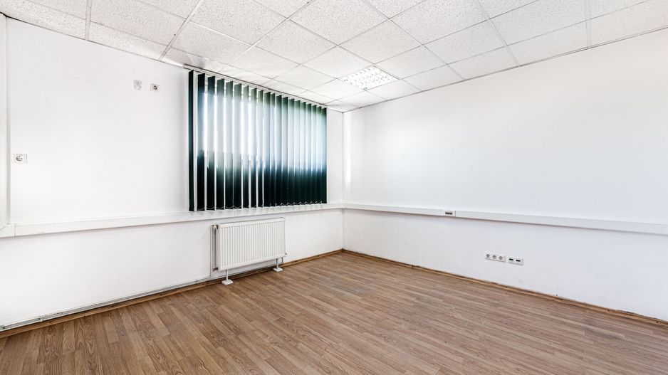 Hala industriala 1289 mp - Poză 12