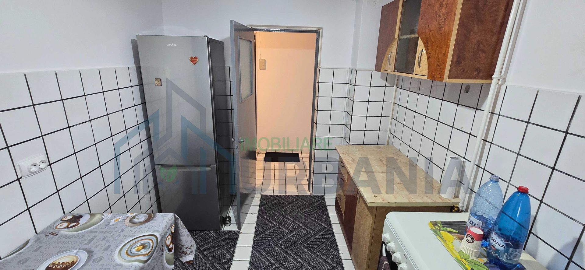 Apartament 2 camere decomandat, 55 mp, etaj 2/4, Tătărași – Piața 2 Băieți, mobilat și utilat, centrală termică - Poză 6
