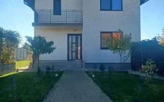 Casă cu 4 camere, P+1, teren 360 mp, în Miroslava - Poză 1