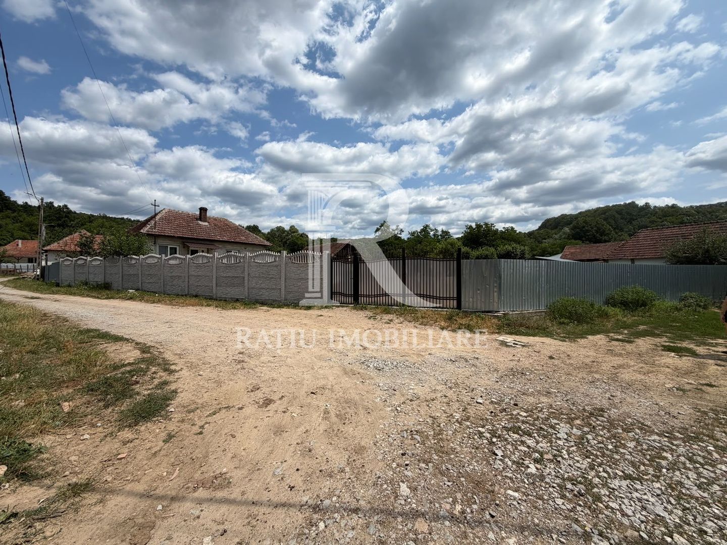 Casa cu anexe | Stracos | Bihor - Poză 1
