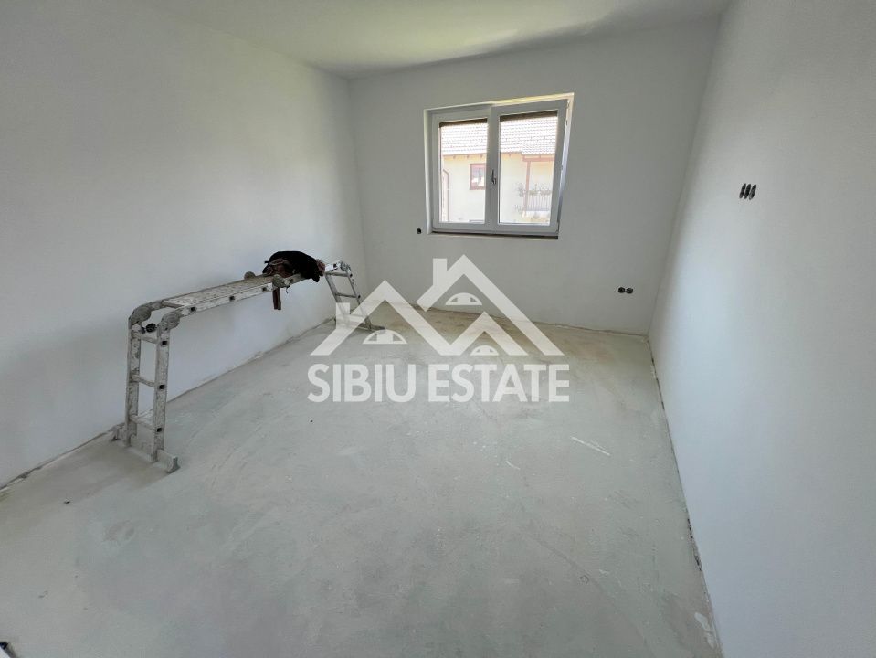 Casă Individuală cu garaj dublu de Vânzare în Șelimbăr, zona Lidl - Poză 15