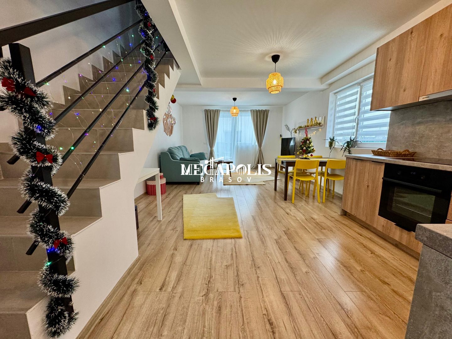 Duplex 3 camere | Prima închiriere | 3 locuri de parcare | Triaj - Poză 1