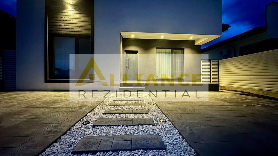 CASA PARTER-4 CAMERE- TEREN 444 MP-STR.MIORITA - Poză 1