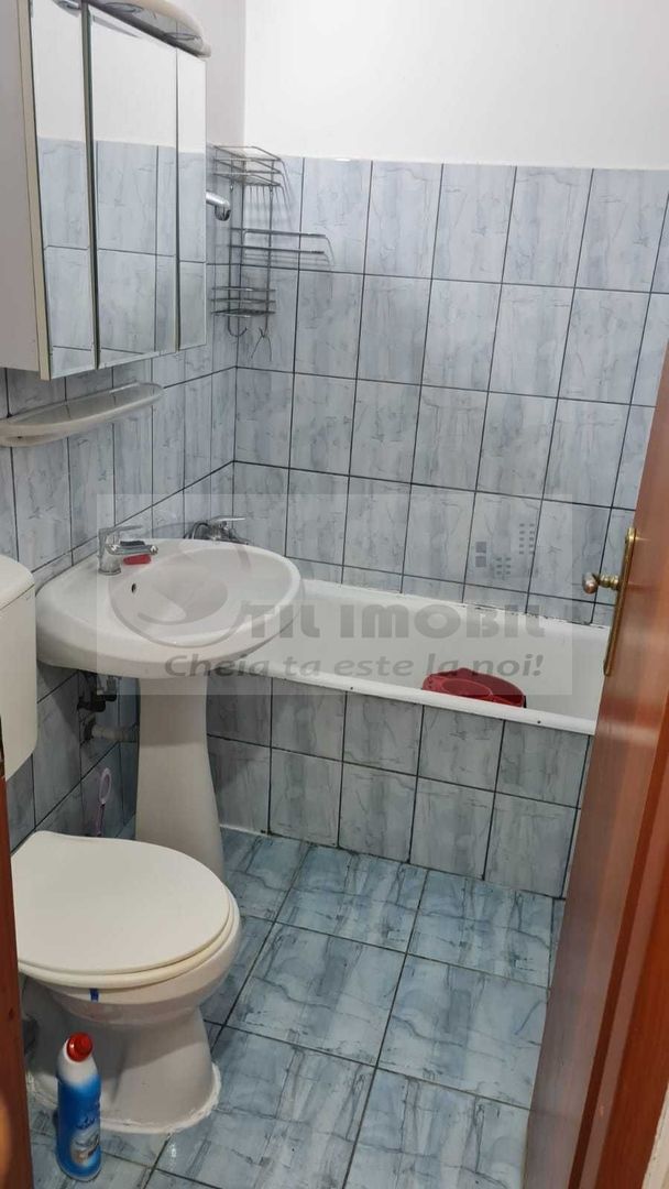 Libera garsoniera de vanzare in Iasi, bd Poitiers, decomandata - Poză 5