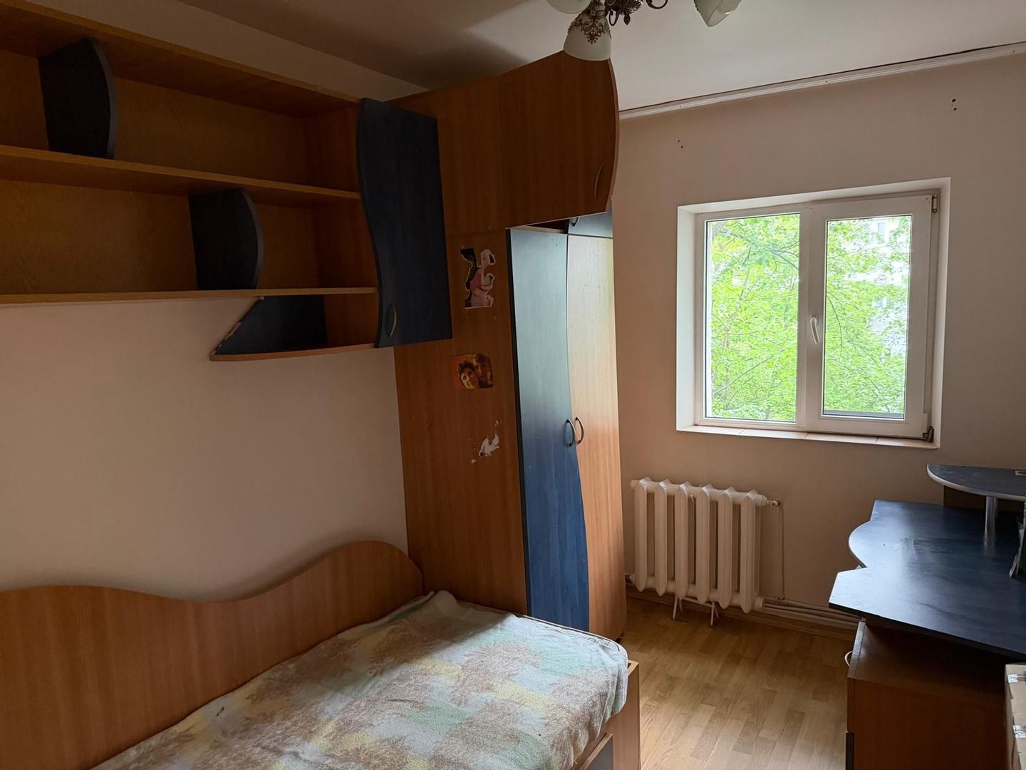 Apartament cu 3 camere, etaj 2, mobilat și utilat, zona GARA - Scoala 8; - Poză 9
