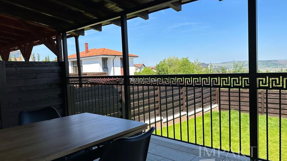 Vila deosebita spre inchiriere in Dezmir! - Poză 19