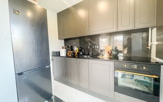 Ultrafinisat, zona semicentrala, cu doua locuri de parcare in subteran - Poză 3