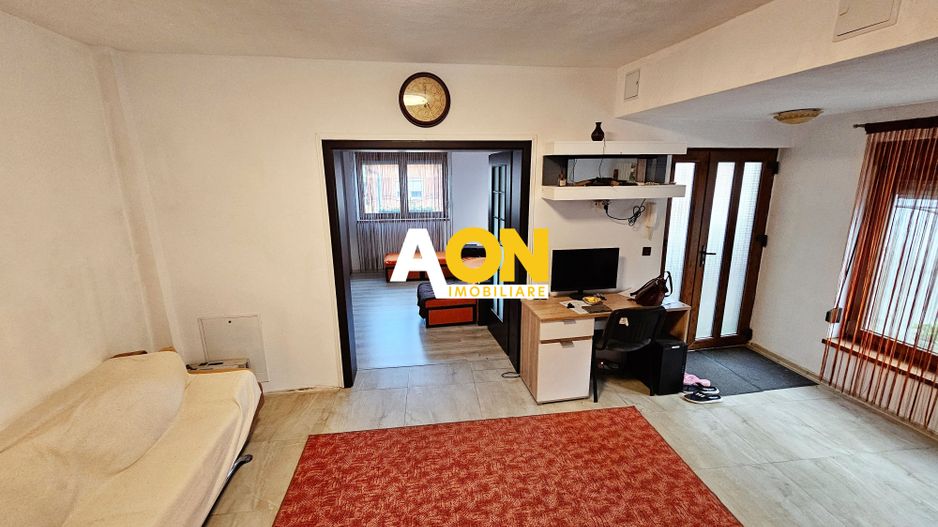 Casa 3 camere, 554 mp teren, pretabila pentru birouri, zona Lipoveni - Poză 12