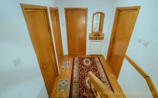 Casa renovata, mobilata si utilata complet - Poză 22
