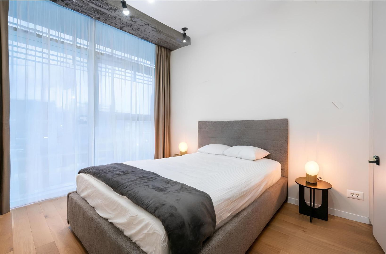 Apartament High End 3 camere Upsite I Loc de parcare si boxa - Poză 16