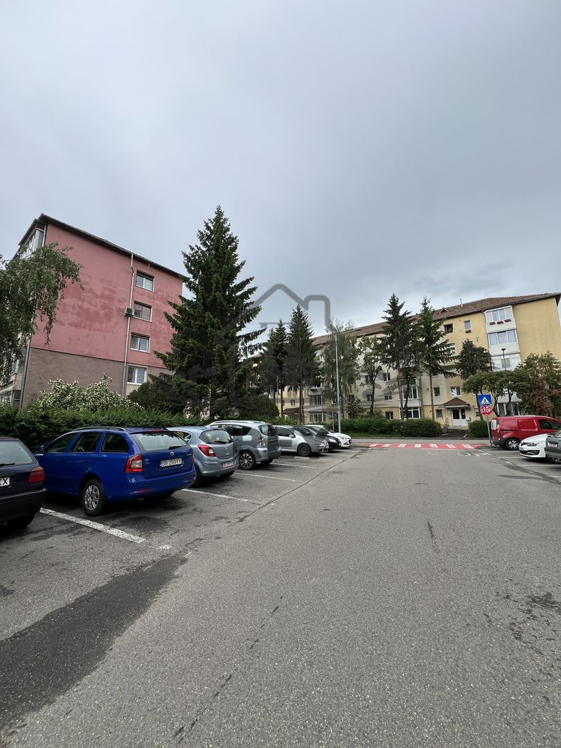 Ap 2 camere semidecomandat zona Bd. Mihai Viteazu/DE RENOVAT - Poză 10