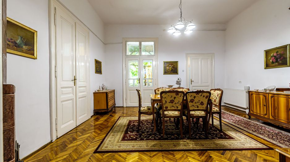 Apartament cu 4 camere zonă ultracentrală - Poză 12